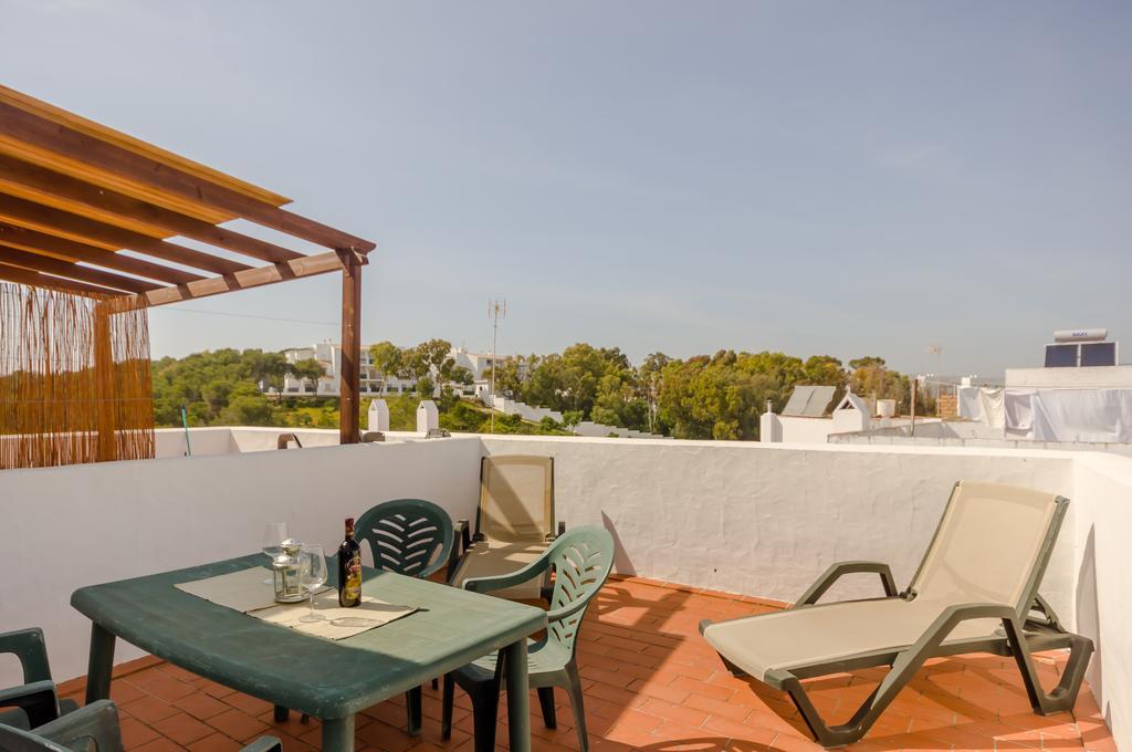 Apartamentos Mas Conil Conil De La Frontera Exterior foto